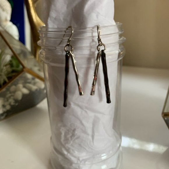 Black and Silver Metal Drop earrings - Picture 2 of 5